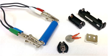 Battery connectors for cylindrical batteries